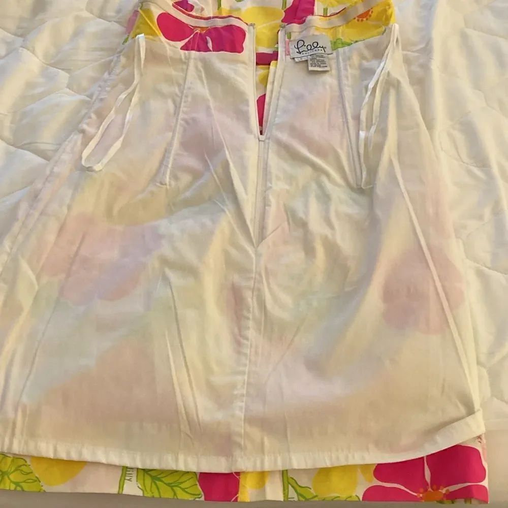 Lily Pulitzer Strapless Dress in Pink/Yellow/Green Floral Print. Size 2. - Picture 6 of 9